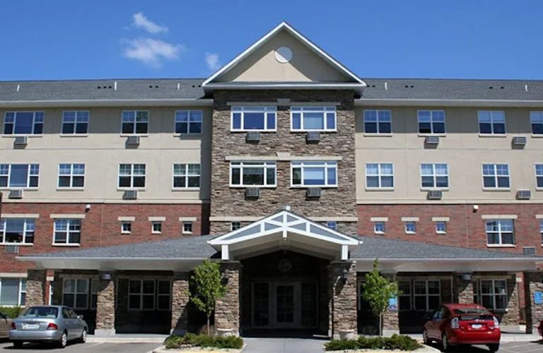 the-glenn-proterty-west-st-paul the-glenn-proterty-west-st-paul